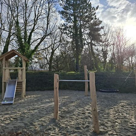 אוסטקאפלה Strandhotel Dennenbos מראה חיצוני תמונה