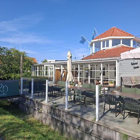 אוסטקאפלה Strandhotel Dennenbos מראה חיצוני תמונה