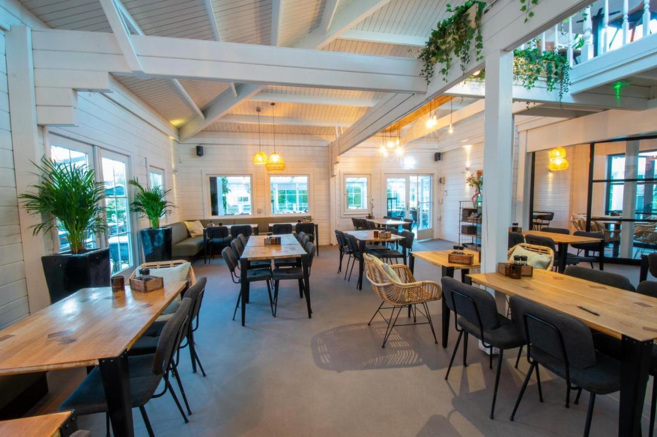 אוסטקאפלה Strandhotel Dennenbos מראה חיצוני תמונה